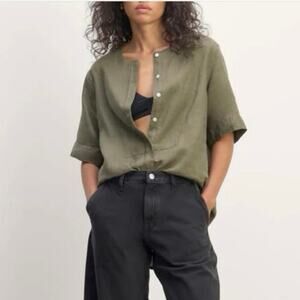 Everlane The Bib Shirt In Linen Kalamata Green Size Large
